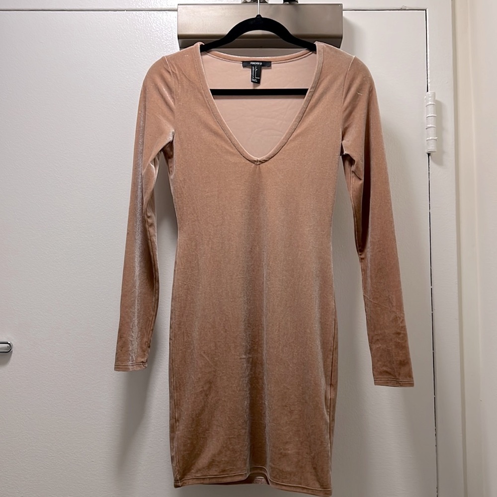 Forever 21 Size Small Velvet Dress